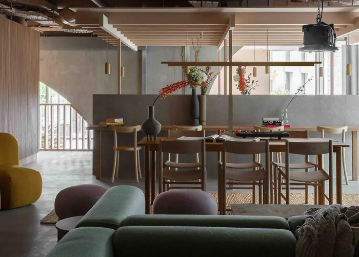 Buckle Street Studios By Locke, Aldgate London
