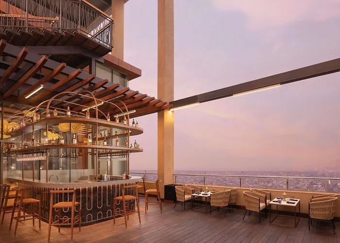 Novotel New Delhi City Centre