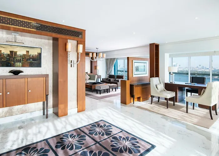 Sheraton Dubai Creek Hotel & Towers