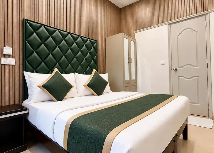 Hotel Satwah 29 Just Near Nizamuddin Railway Station And India Gate New Delhi
