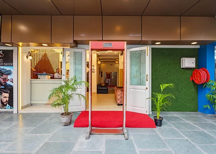 Hotel Satwah 29 Just Near Nizamuddin Railway Station And India Gate New Delhi