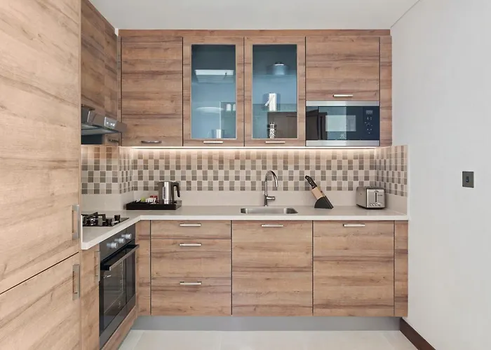 Staybridge Suites Dubai Al-Maktoum Airport By Ihg